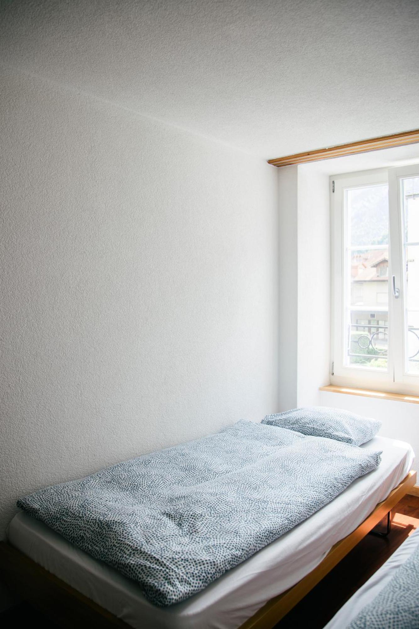 Nimbuzzz Apartments Unterseen Extérieur photo