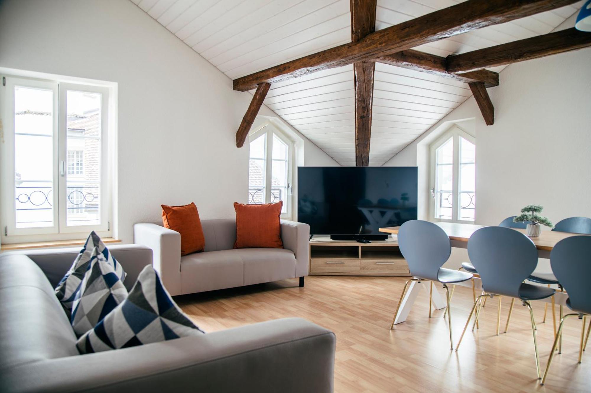 Nimbuzzz Apartments Unterseen Extérieur photo
