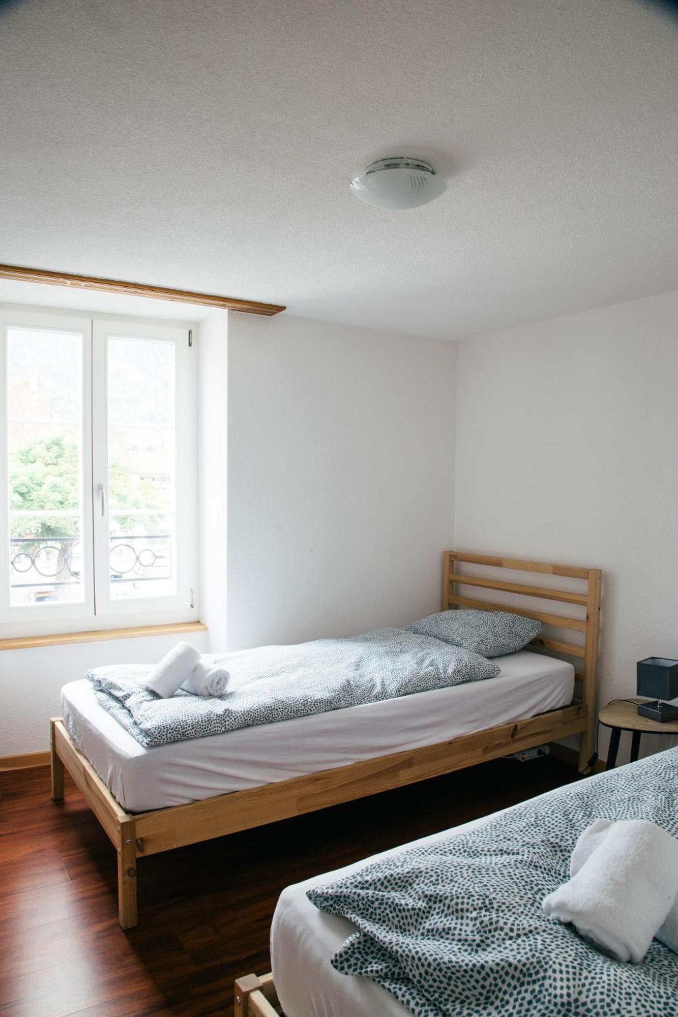 Nimbuzzz Apartments Unterseen Chambre photo