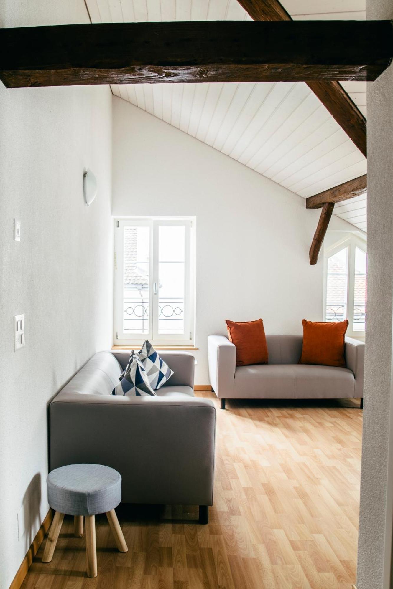 Nimbuzzz Apartments Unterseen Chambre photo